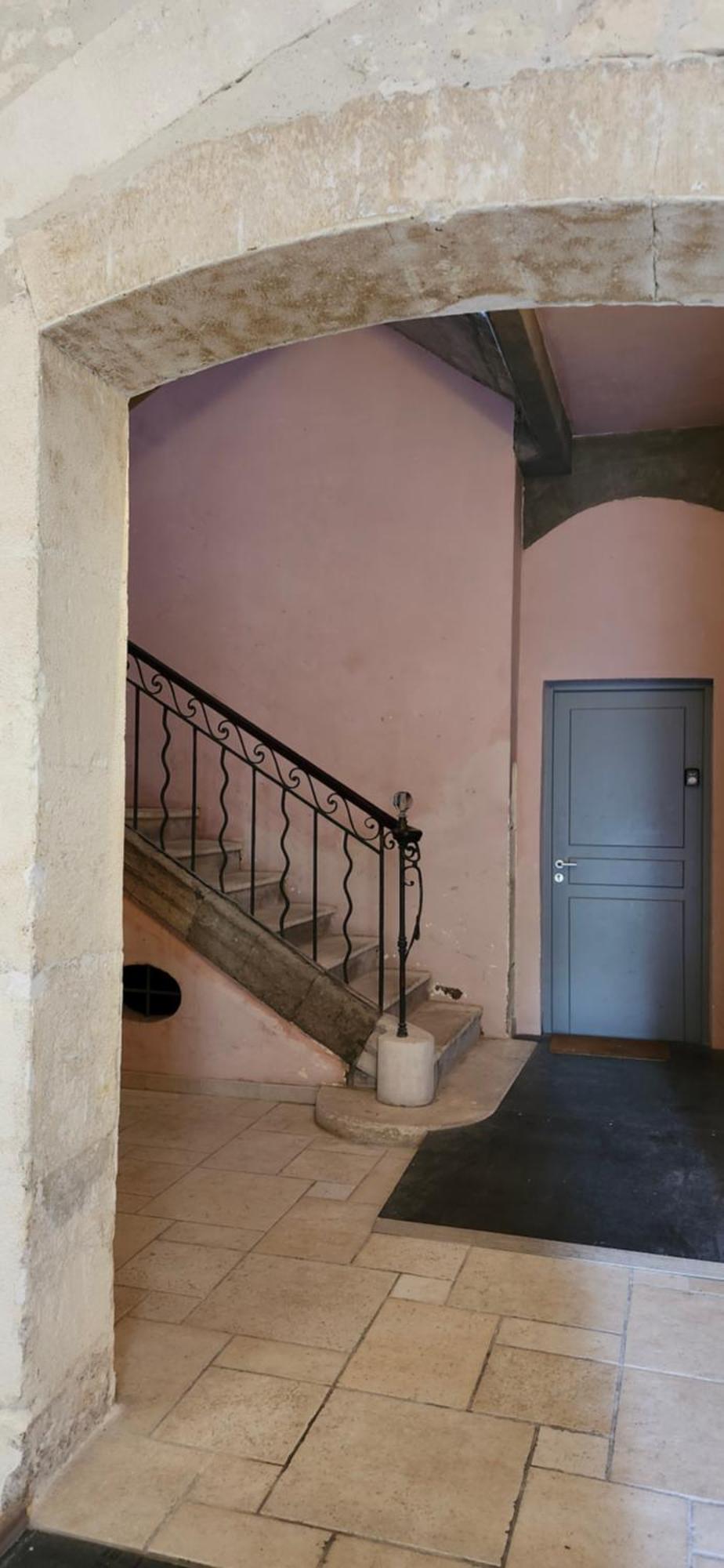 Appartement Le Barrème à Arles Extérieur photo